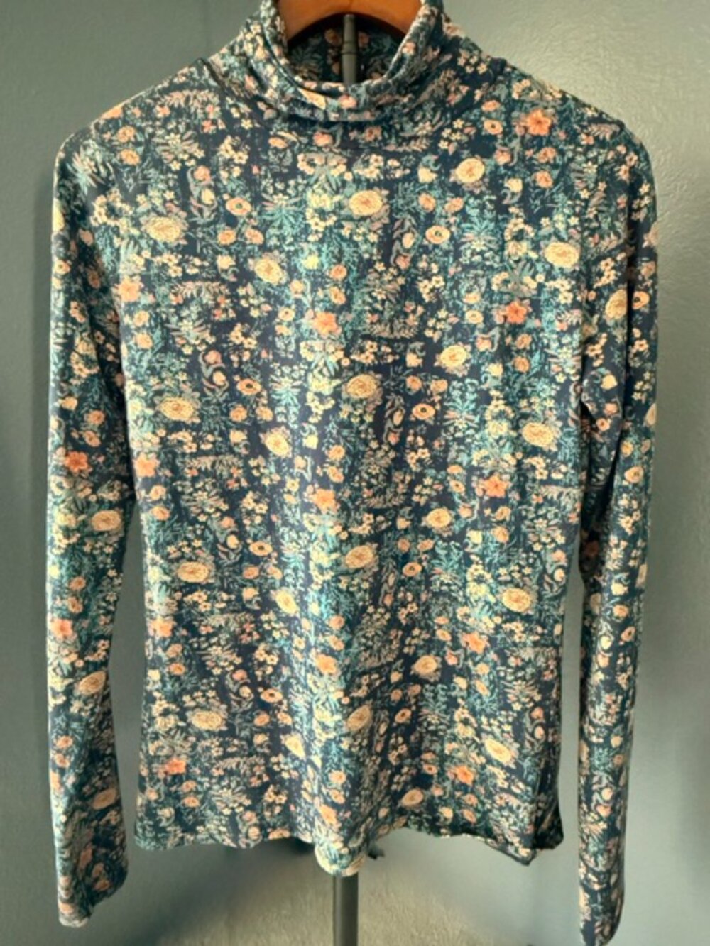 Peruvian Connection Floral Pima Cotton Turtleneck Size EXCELLENT CONDITION